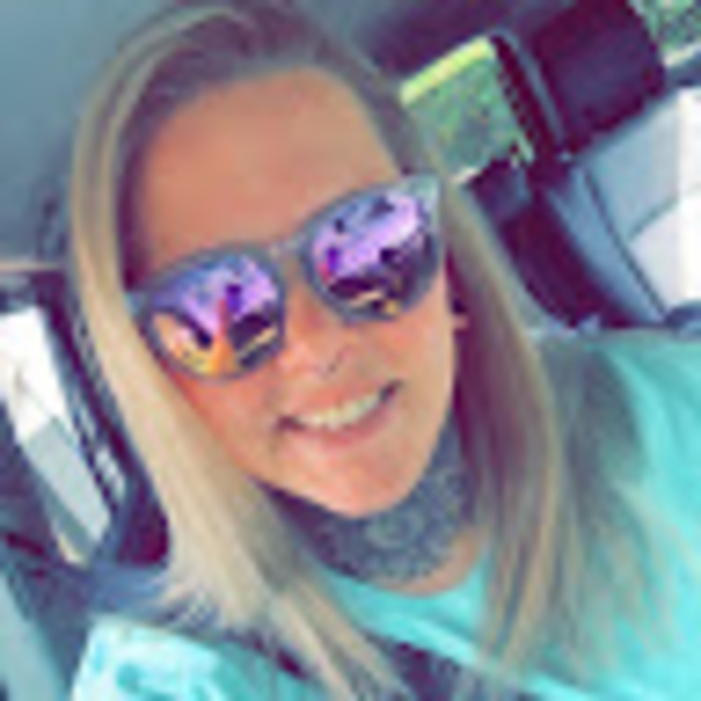 Meet your Posher, Cassandra